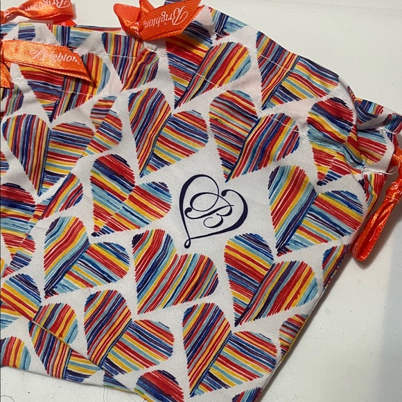 Brighton Striped Heart Gift Bags with Red Accents Set of 6 - Picture 3 of 5